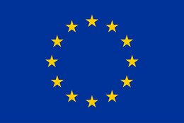 Die EU-Flagge. Gelbe Sterne auf blauem Hintergrund.