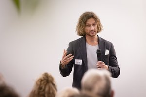  Klick öffnet eine vergrößerte Ansicht.